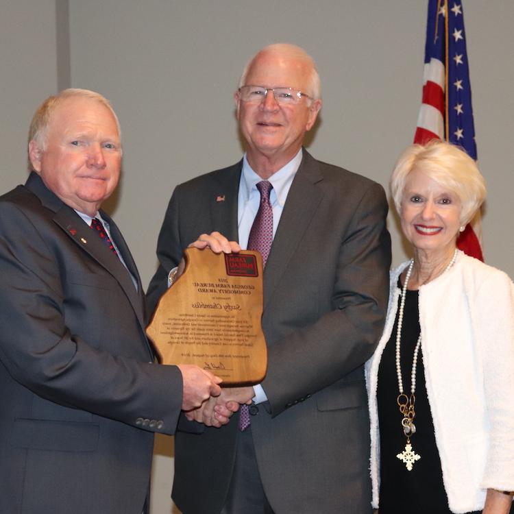 Saxby Chambliss receives GFB Commodity Award